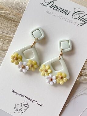 DreamsClay White Floral Dangle Earrings